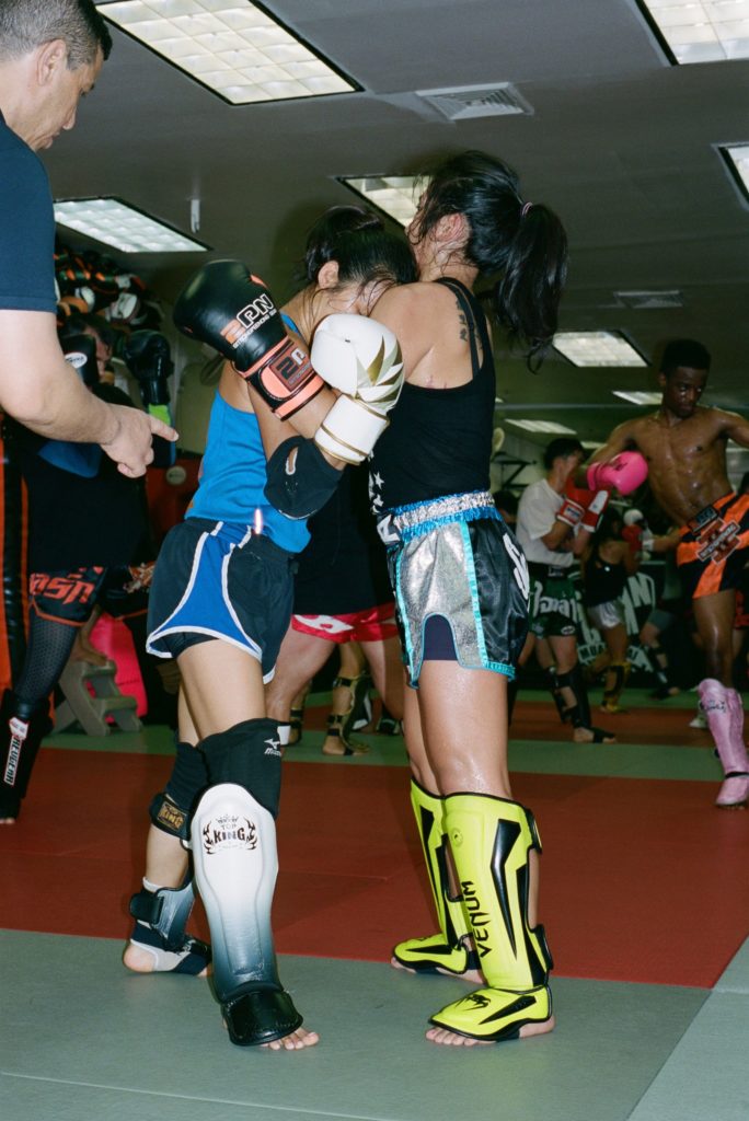 clinching muay thai shinguards boxing gym women muay ying